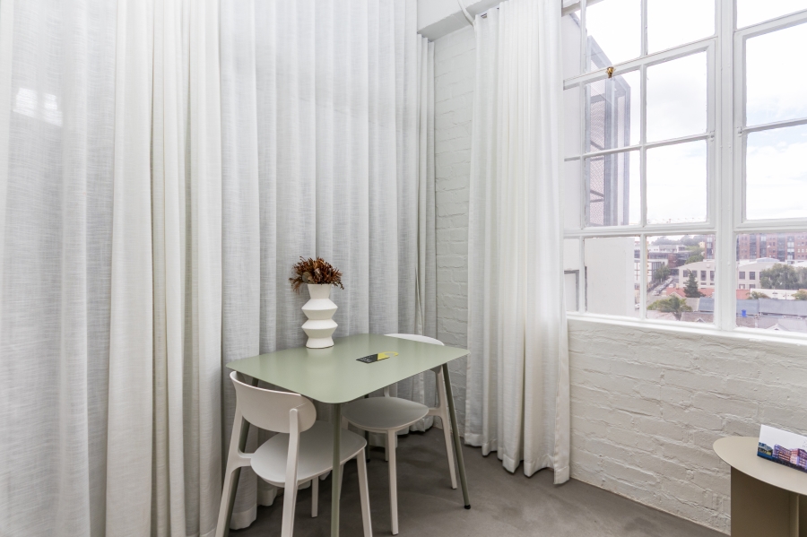 1 Bedroom Property for Sale in Gardens Western Cape